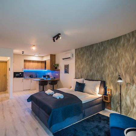 Myflat Wave 36 Suite Siofok Ngoại thất bức ảnh